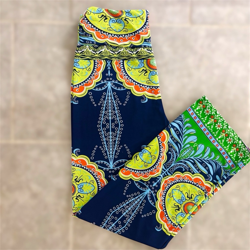 Vibrant, Satiny, Boho Print, Wide Leg Pants w/Banded Waist - SM - Picture 3 of 3